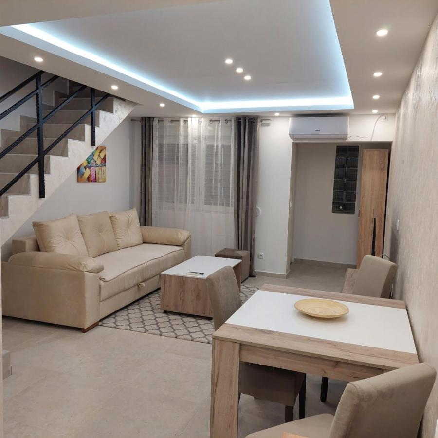Apartman Lux Jelena Surčin Kültér fotó
